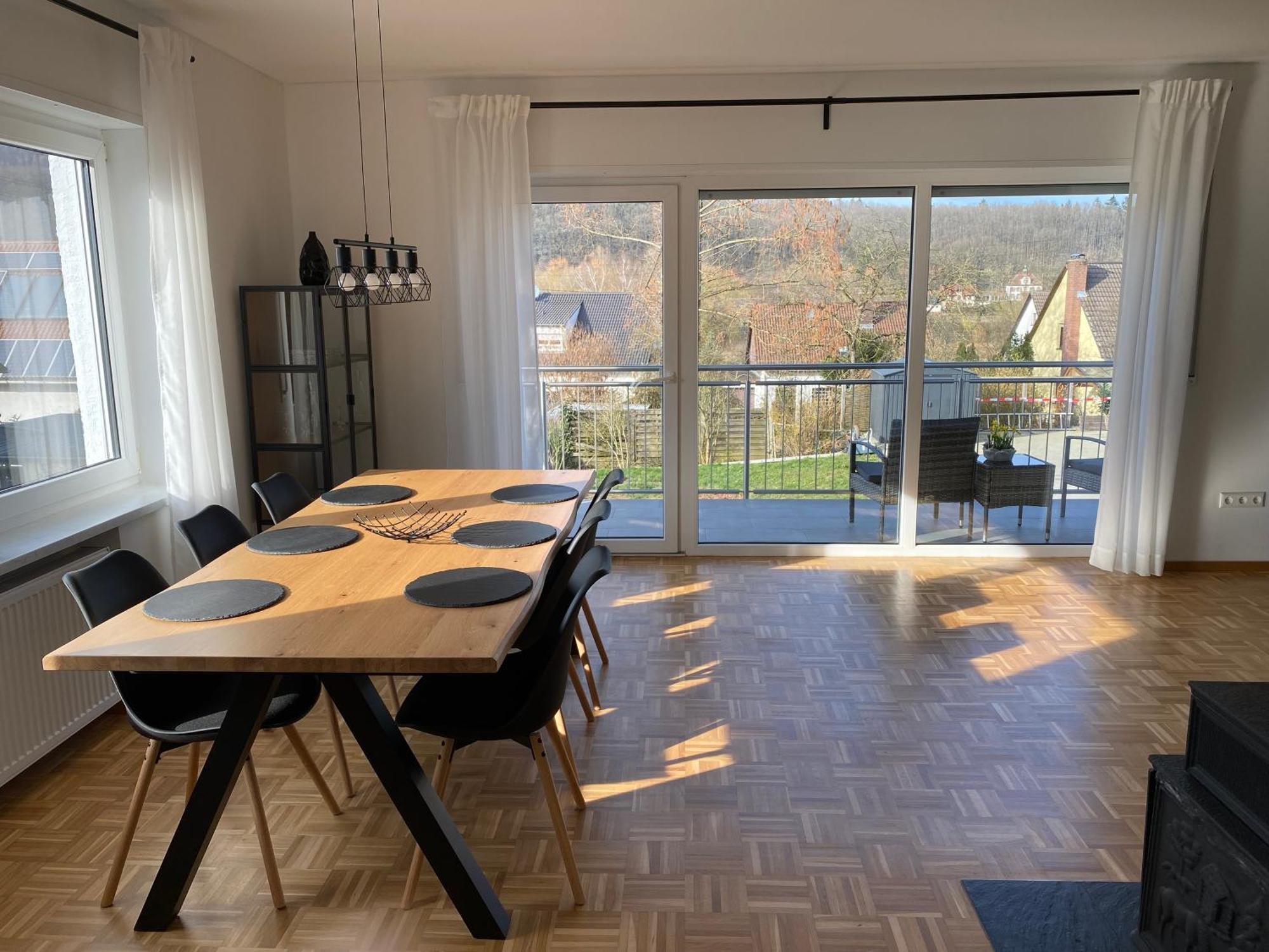 Am Kienbusch - Suedliche Weinstrasse - Erdgeschoss Apartman Annweiler am Trifels Kültér fotó
